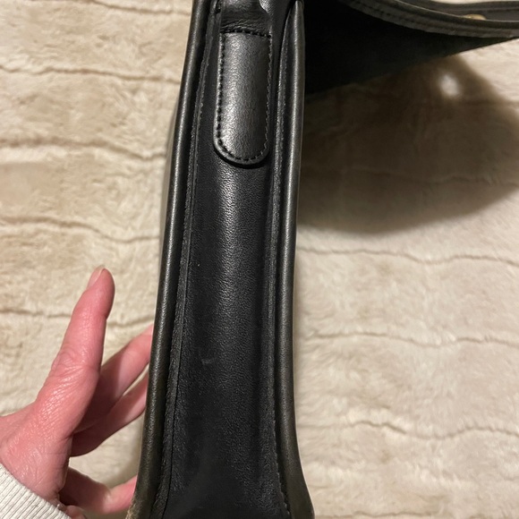 Coach Vintage Compact Pouch in Black - Picture 9 of 12